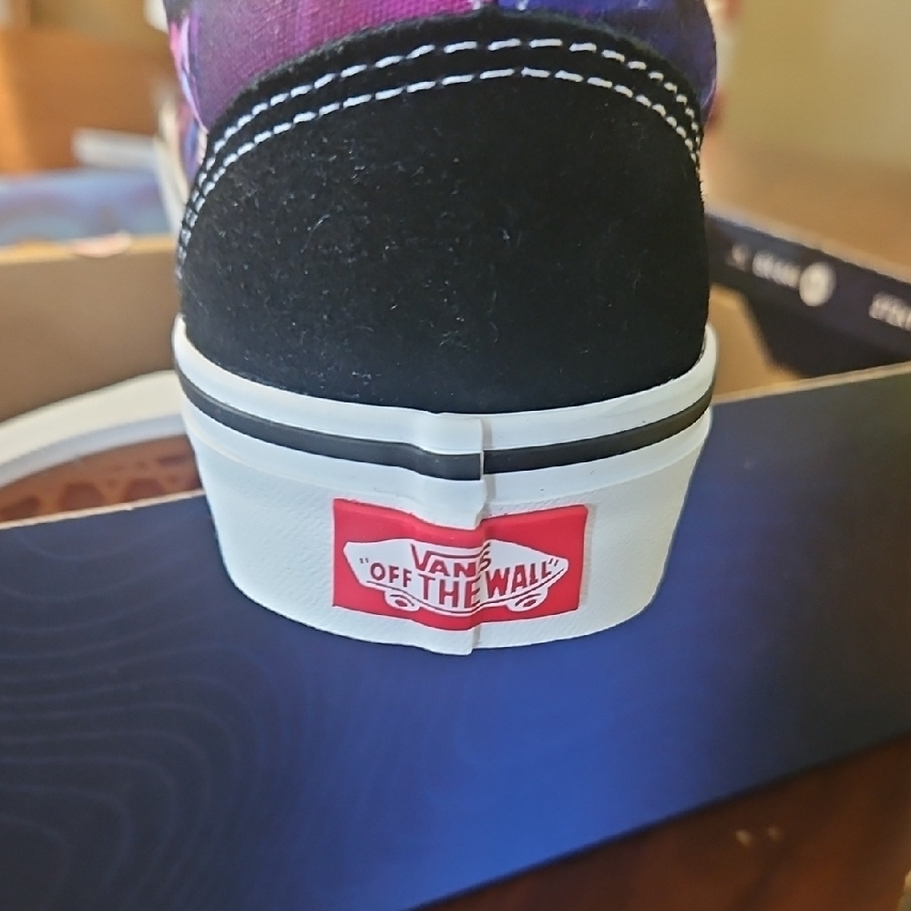 Vans Kids Black and White Sneakers with Colorful Character Design - Picture 5 of 7